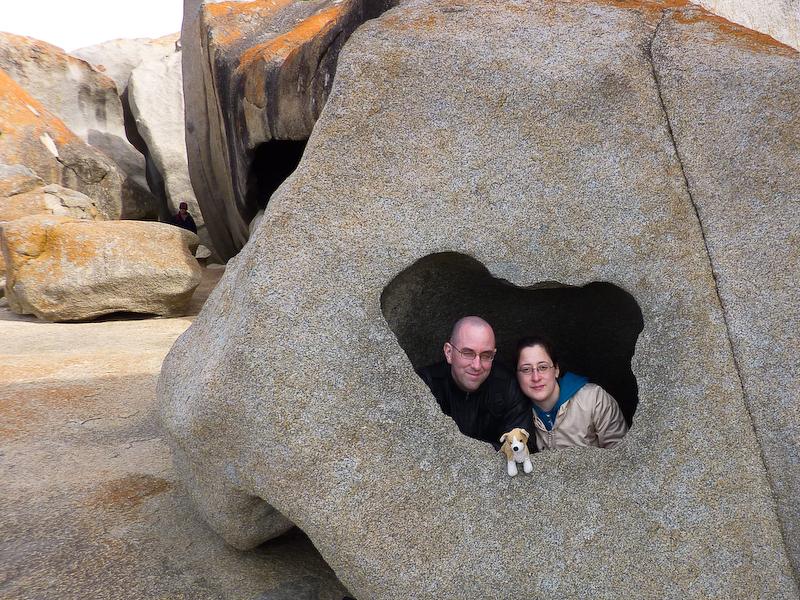 39_Us_in_the_Remarkable_Rocks_Kangaroo_Island_reg.jpg
