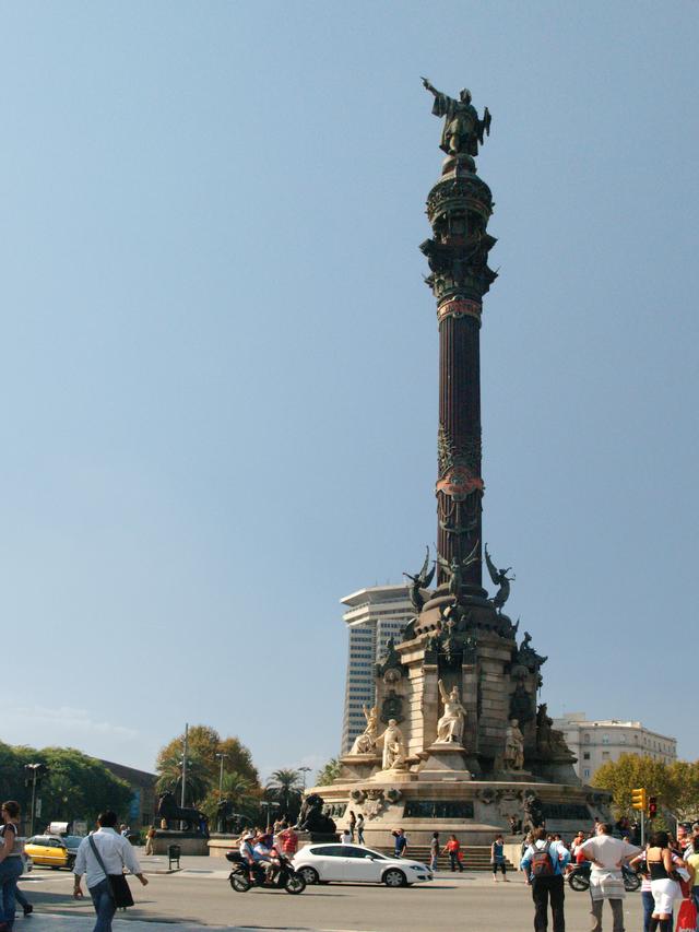 Columbus Monument